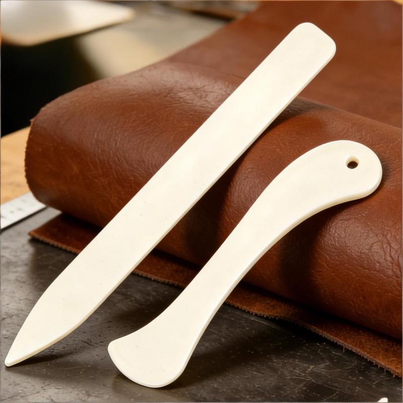قطعتان من أدوات طي العظام الجل - مراجعة Leather Work Folder وسعره