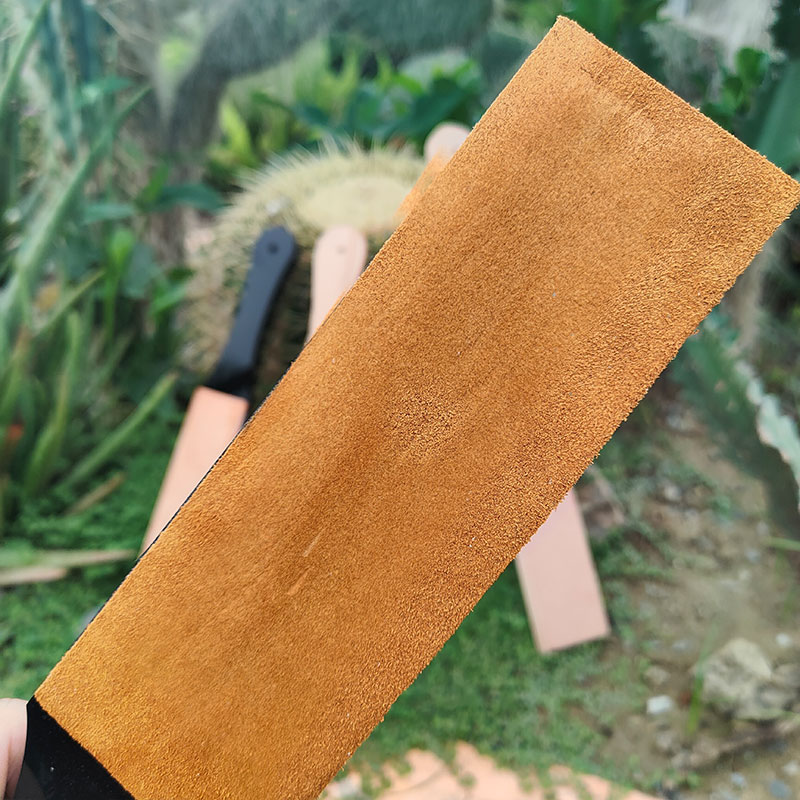 شمع مركب لشحذ جلد البقر الطبيع - مراجعة Leatherwork Knives وسعره